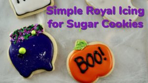Simple Royal Icing for Halloween Sugar Cookies