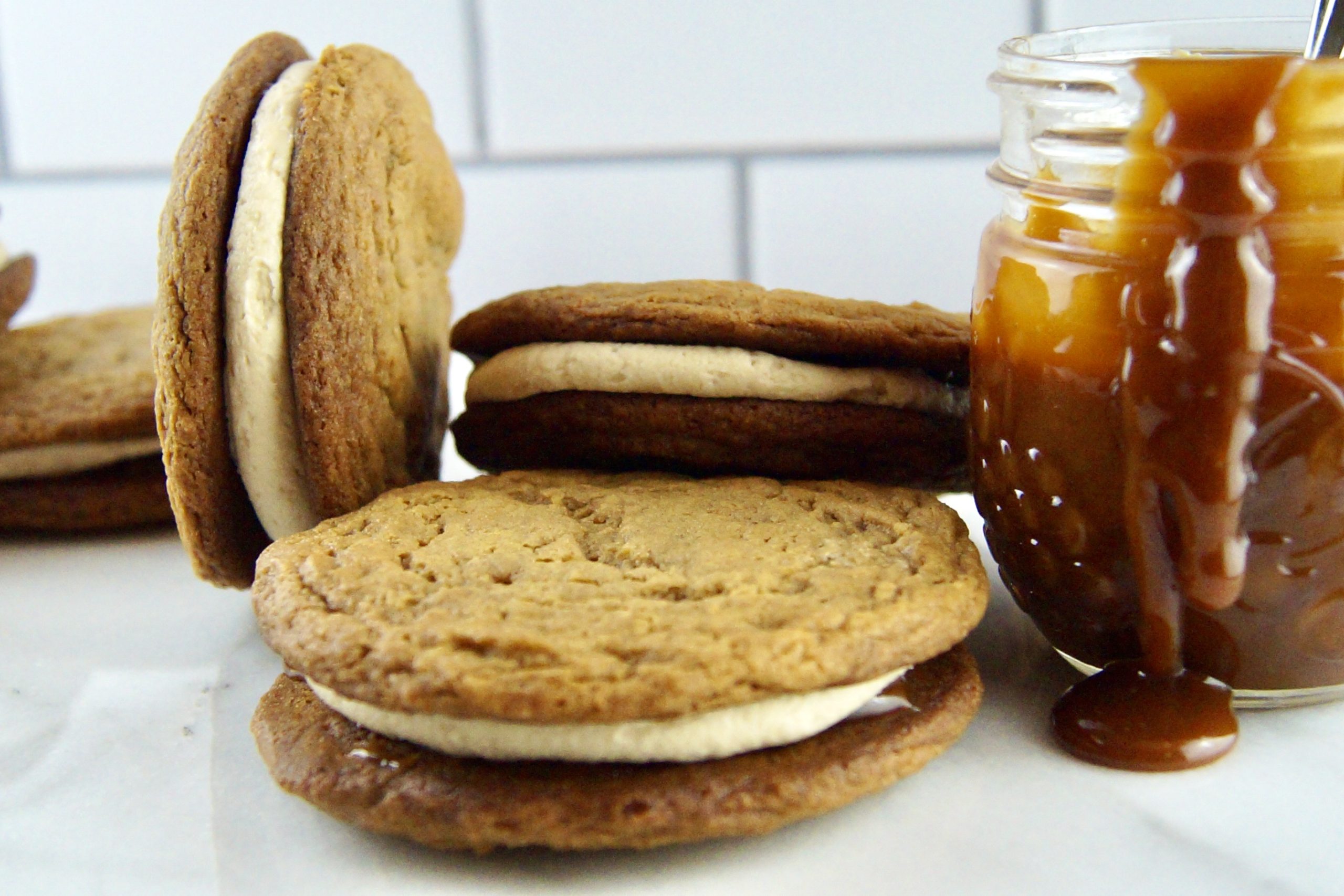 Gingerbread Salted Caramel Sandwiches